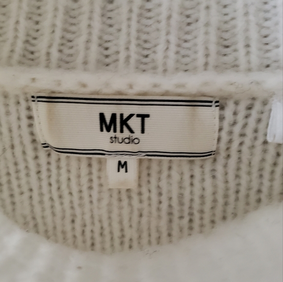 Oversized wool blend sweater - Picture 4 of 7